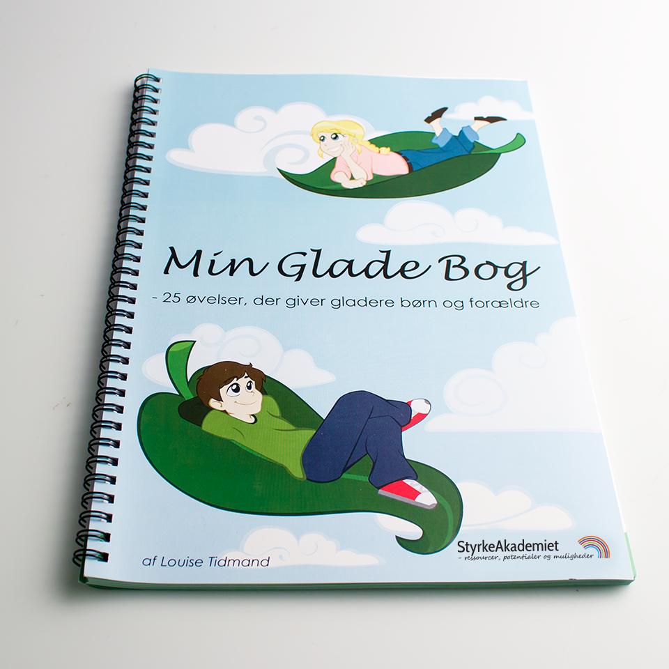 Min Glade Bog – 25 øvelser for gladere børn og forældre